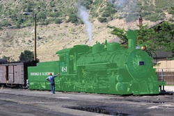 Train gets onboard with non-coal engines